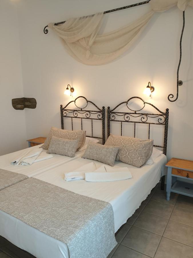 Sifnos Hotel Benaki Platis Gialos  Ngoại thất bức ảnh